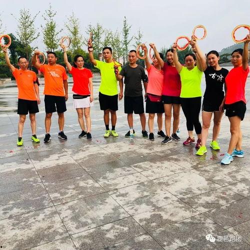 免费吃瓜每日大赛是真的吗,真相还是噱头？