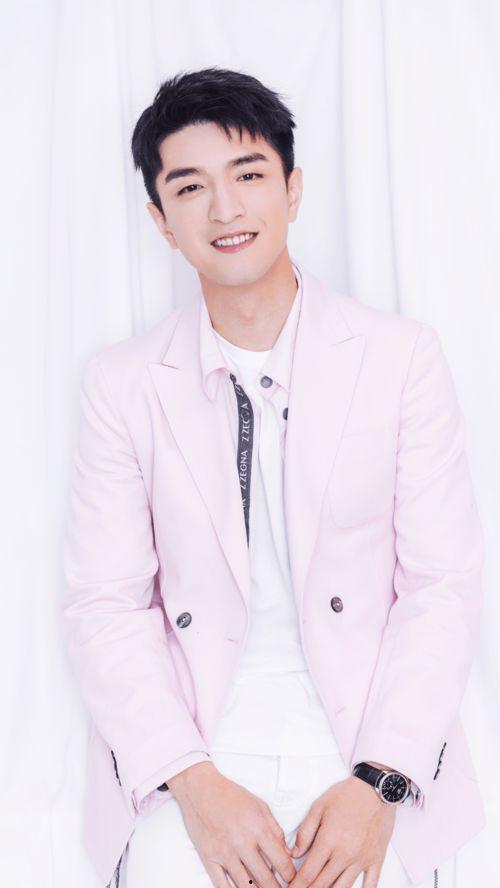 娱乐吃瓜酱理工男